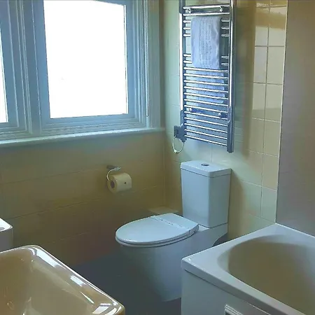 The Dolphin Hotel 3*