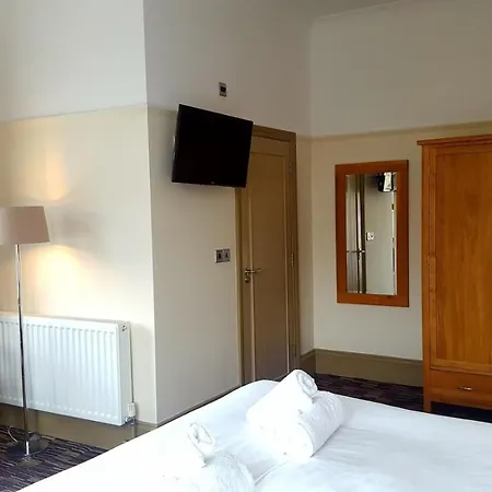 The Dolphin Hotel 3*