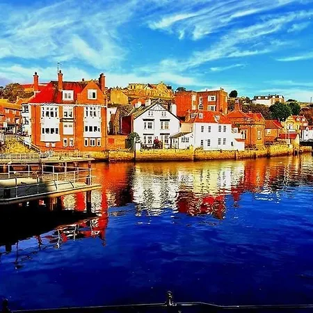 The Dolphin 3* Whitby