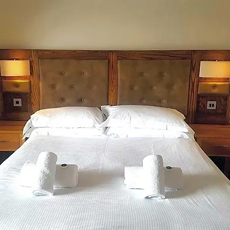 Hotel The Dolphin