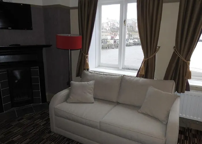 The Dolphin Hotel 3*