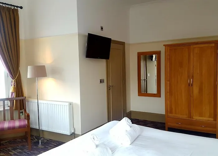 The Dolphin Hotel 3*