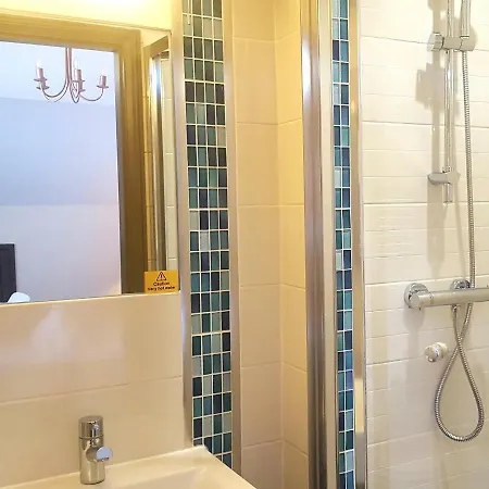 The Dolphin 3* Whitby