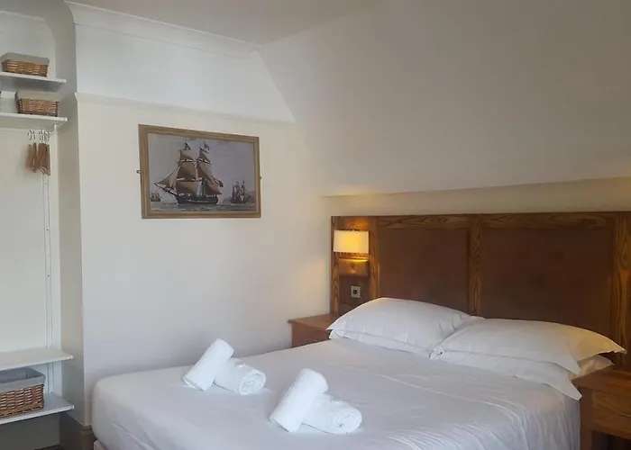 海豚酒店 惠特比