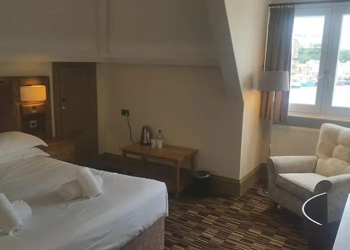 海豚酒店 惠特比